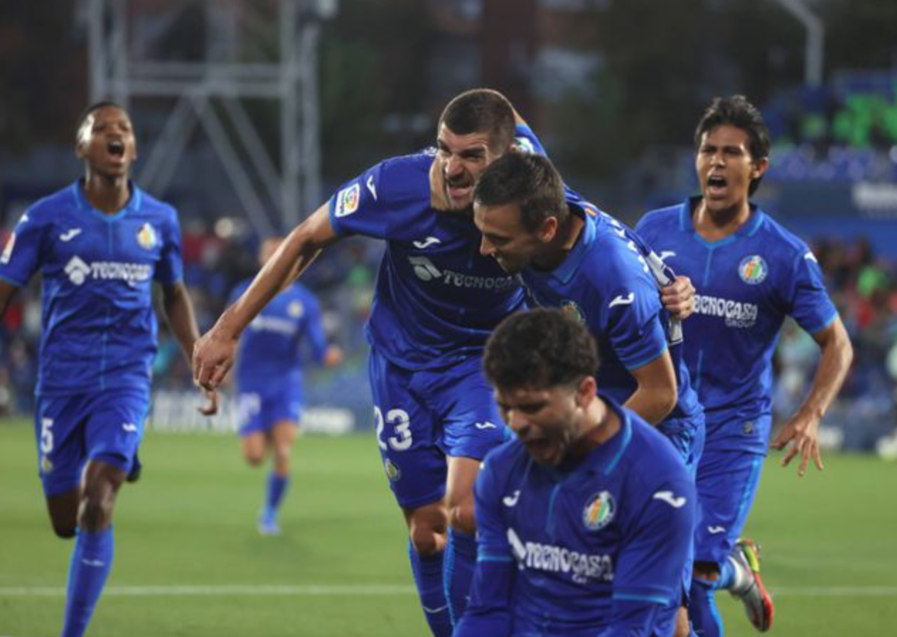 巴列卡诺1-0小胜第戎,取得联赛两连胜 巴列卡诺1-0小胜第戎,取得联赛两连胜