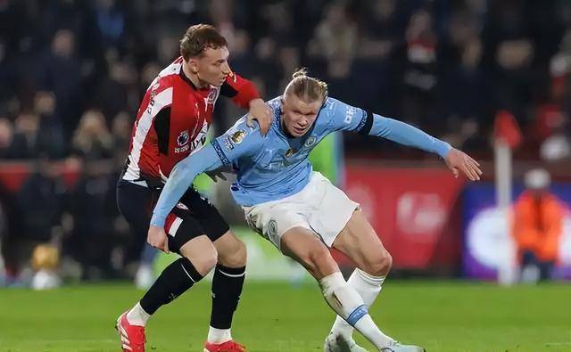 多特蒙德宣布签下年轻英格兰前锋哈兰德成冬窗最大引援 多特蒙德宣布签下年轻英格兰前锋哈兰德成冬窗最大引援