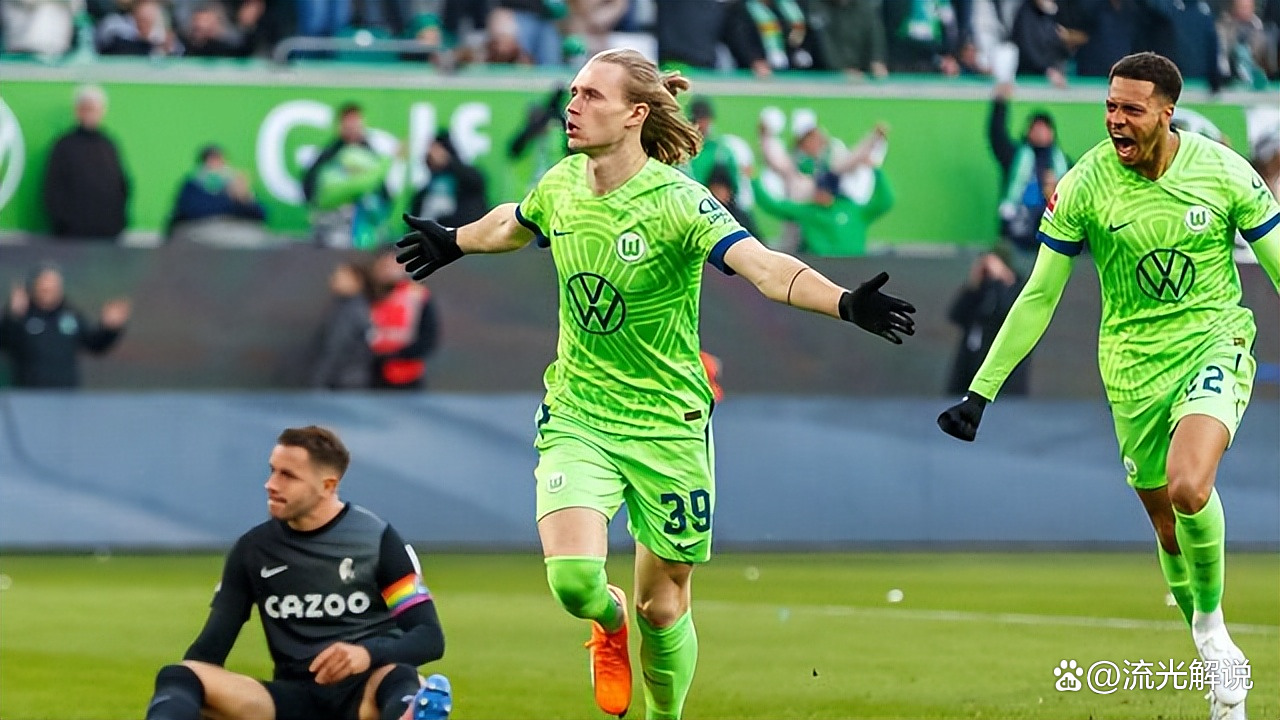 包含弗赖堡保级形势严峻，主场败给狼堡加剧困境的词条