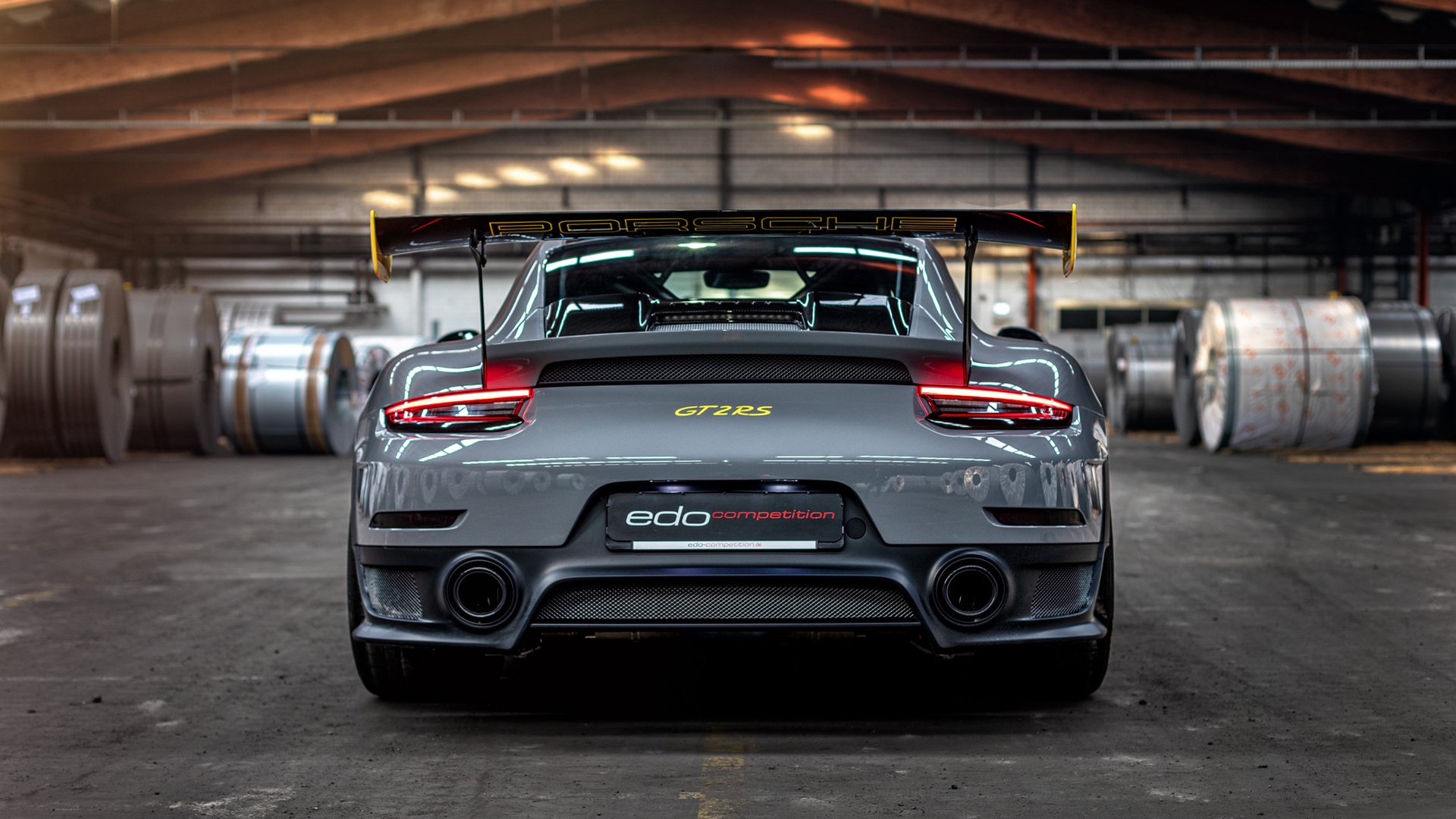 赛道与球场,利拉德的接管时刻与开拓者的险胜启示